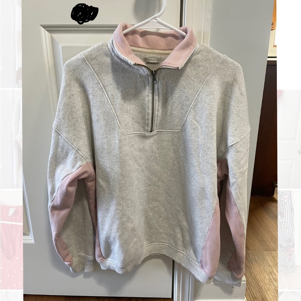 Women’s sweater